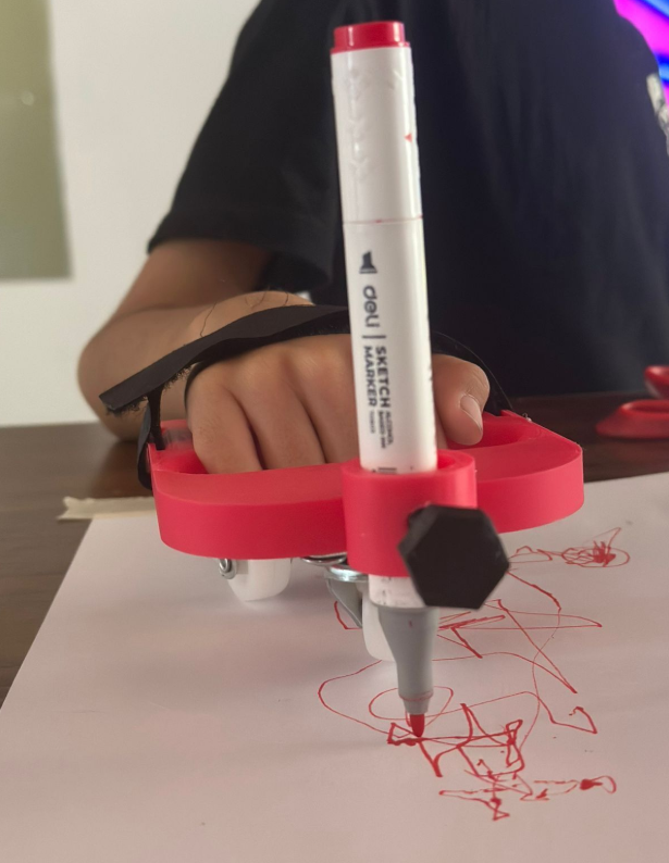 Imagen del modelo Soporte de Escritura/Dibujo accesible.