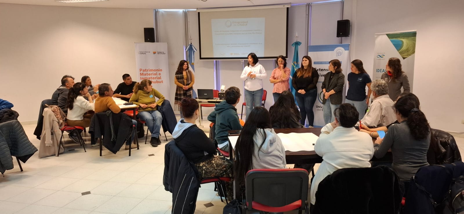 Becaria doctoral cofinanciada por la provincia y el CONICET aportó conocimientos para fortalecer la conservación del humedal El Elsa